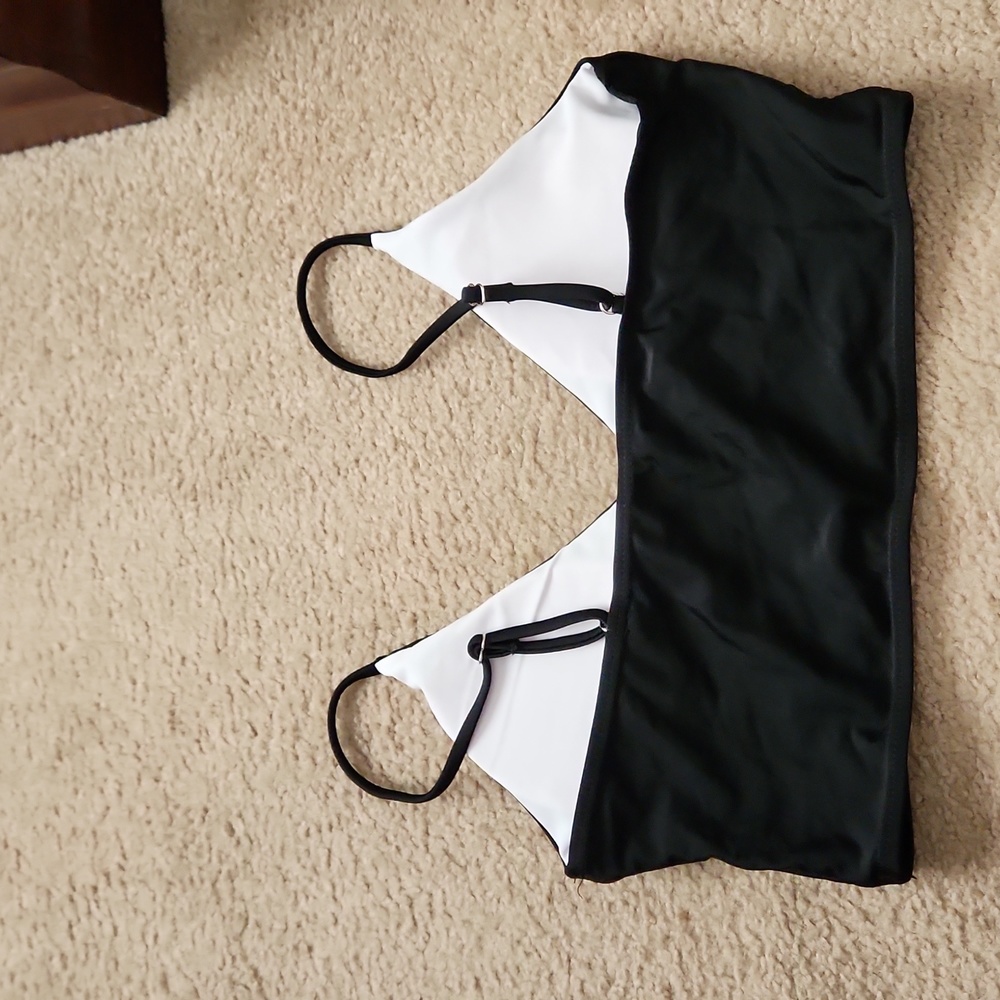 Nwot: Bikini Set - image 5